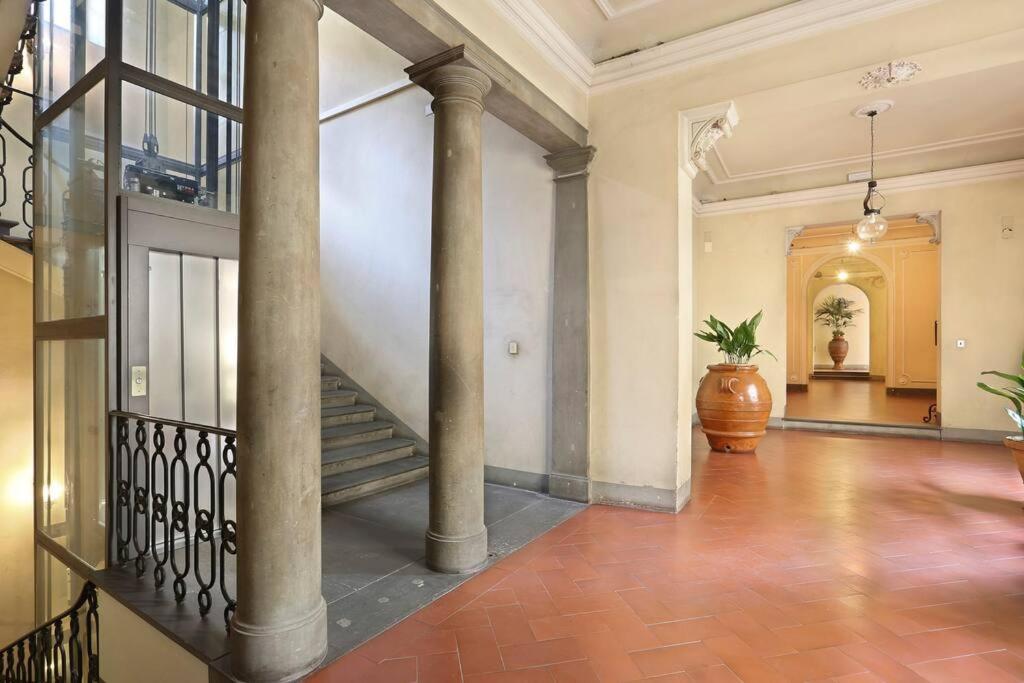 Palazzo Borghese 2 Bedroom Firenze Kültér fotó